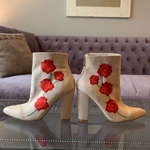 NWOT Faux Suede Booties w/ Rose Embroidery 🌹
